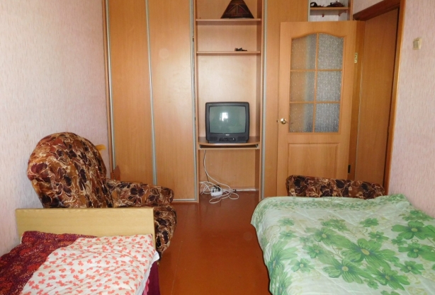 Двухкомнатная квартира на сутки в Мозыре, бульвар Страконицкий д.18. Фото 4 - kdv.by Квартира для командировочных инженеров и рабочих в Мозыре на сутки и недели за безналичный и наличный расчёт, бульвар Страконицкий д.18. Фото 4 - kdv.by