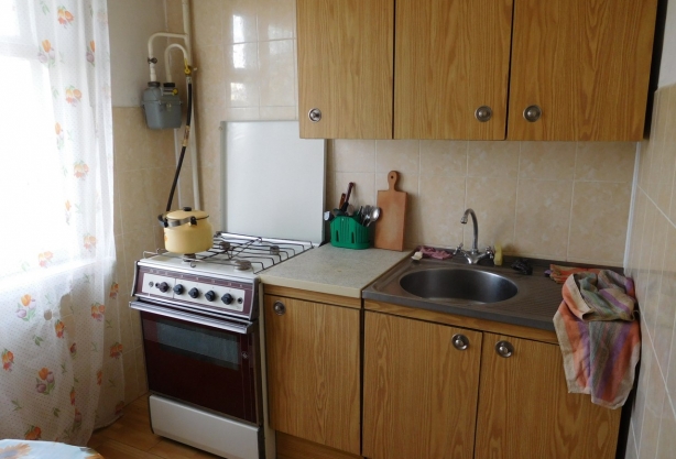 Трёхкомнатная квартира на сутки в Мозыре, Нефтестроителей д.16. Фото 6 - kdv.by Квартира для командировочных инженеров и рабочих в Мозыре на сутки и недели за безналичный и наличный расчёт, Нефтестроителей д.16. Фото 6 - kdv.by